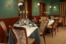 Augustus Restaurant - zdjęcie obiektu