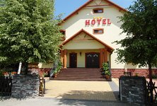 Retauracja Hotel Dębianka - zdjęcie obiektu