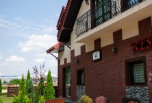 Hotel & Restauracja PODZAMCZE - zdjęcie obiektu