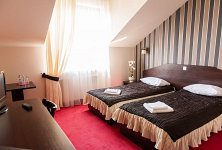 Hotel & Restauracja PODZAMCZE - zdjęcie obiektu