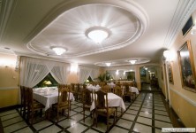 Hotel** - Restauracja Wiktoria - zdjęcie obiektu