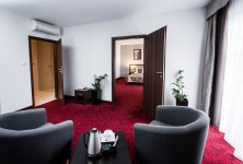 Hotel FOCUS***  Centrum Konferencyjne - zdjęcie obiektu