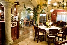 Via Toscana  Restaurant & Cafe - zdjęcie obiektu