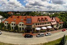 Hotel *** Restauracja Karczówka - zdjęcie obiektu