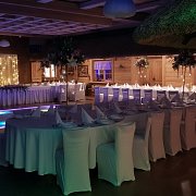 Sala weselna Stara Stolarnia, Byków