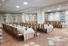 Azymut Hotel & Restaurant - zdjęcie obiektu